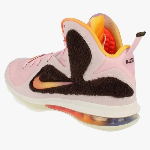NIKE Lebron IX Regal pink multicolor NWT 9 - Picture 2 of 5